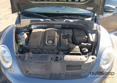 2013 Volkswagen Beetle 2.5L z USA, uszkodzony, nr VIN 3VWJP7AT7DM678486